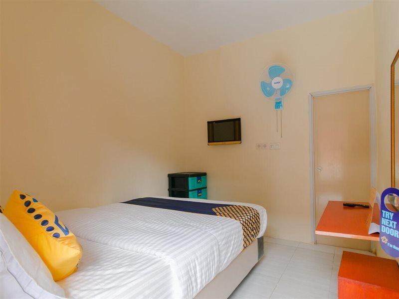 Ayu Homestay Syariah Sukabumi Exterior foto