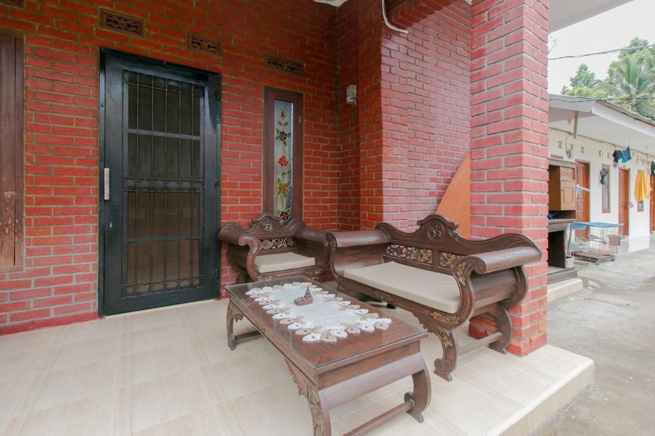 Ayu Homestay Syariah Sukabumi Exterior foto